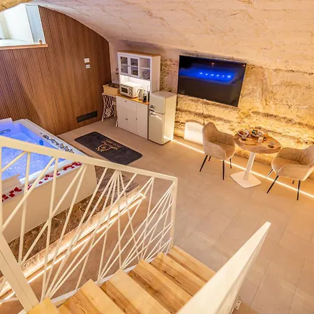 Hébergement de vacances Dimora Libertà Luxury Con Vasca Idromassaggio In A 15 Minuti Dal Mare *