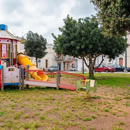 Dimora Liberta Luxury Con Vista Piazza E Vasca Idromassaggio In A 15 Minuti Dai 2 Mari * Руффано