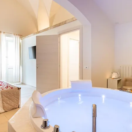 Dimora Libertà Luxury Con Vasca Idromassaggio In A 15 Minuti Dal Mare Ruffano